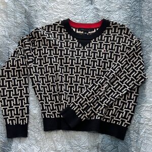 137. Tommy Hilfiger Navy & White Geometric women’s Sweater